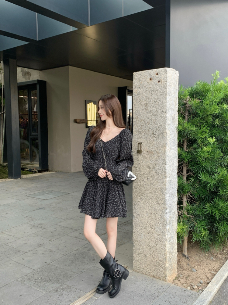 Pinched waist temperament Casual autumn and winter dress