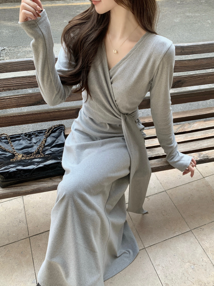 Wears outside inside the ride temperament simple dress