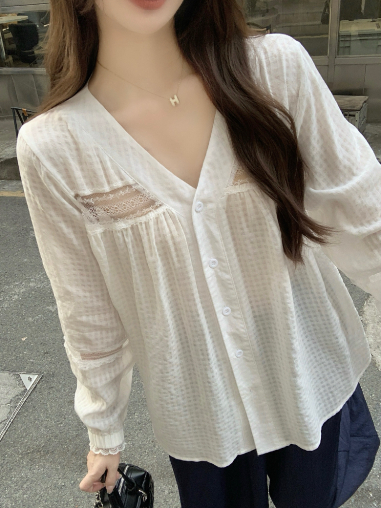 Casual loose white France style V-neck long sleeve shirt for women