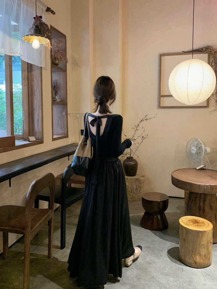 Halter round neck long dress bottoming dress