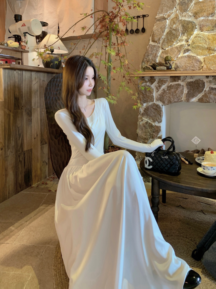 Halter round neck long dress bottoming dress