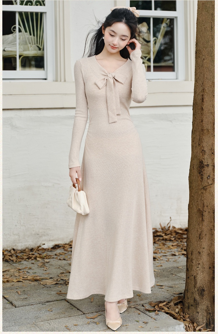 Long sleeve frenum knitted dress