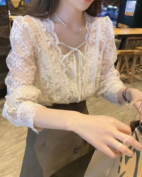 Tether Korean style show young tops for women