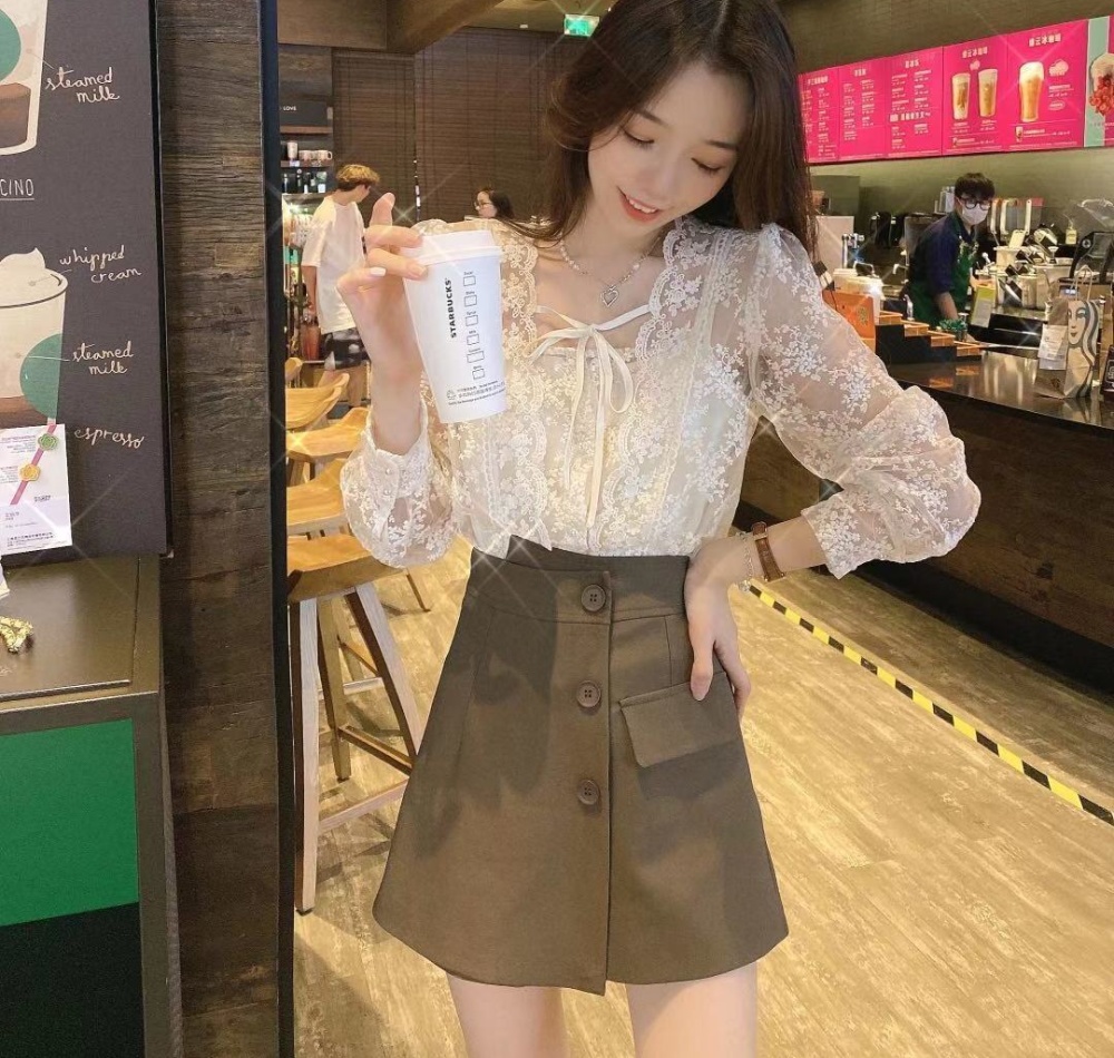 Tether Korean style show young tops for women