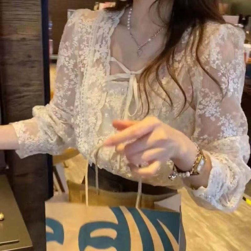 Tether Korean style show young tops for women