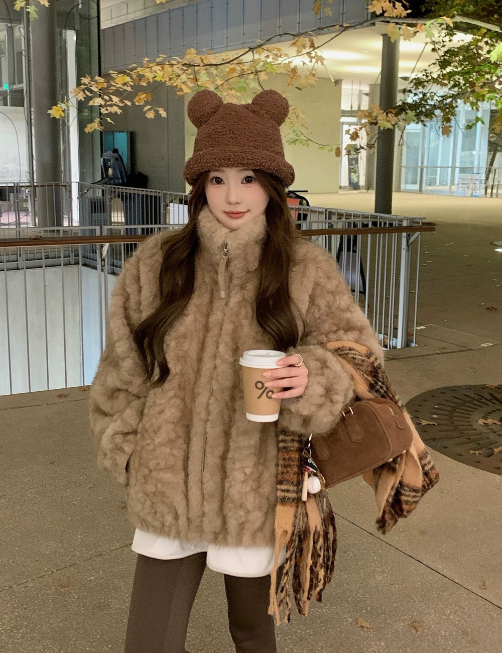 Loose plush lined thick thermal light luxury coat for women