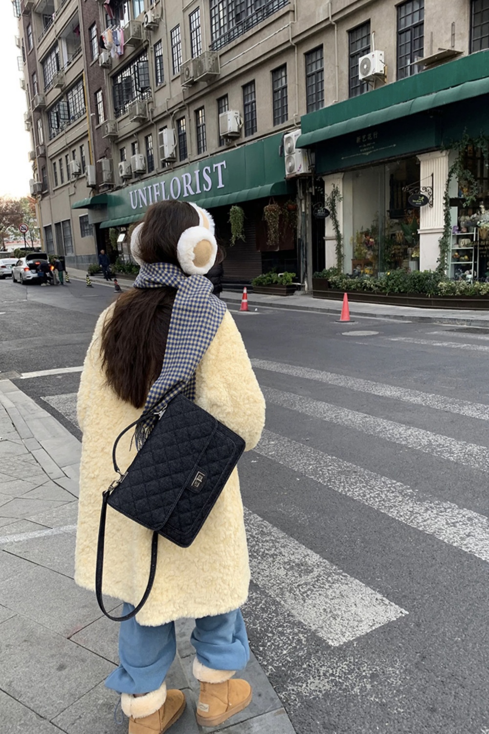 Horn buckle lambs wool coat yellow overcoat for women