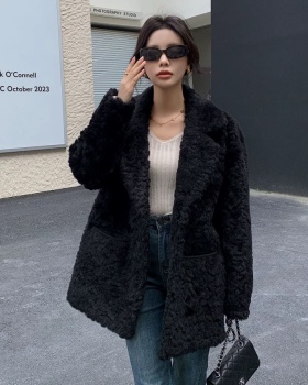 Plus cotton elmo lambs wool lapel black coat for women
