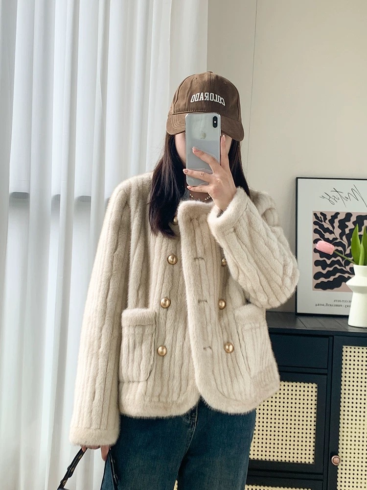 Chanelstyle loose coat winter short overcoat for women
