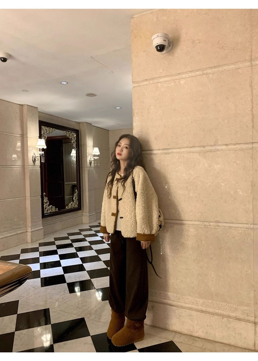 Suede winter wear plush coat