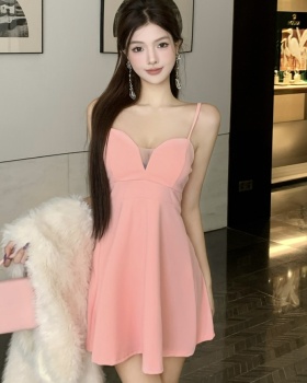 Big skirt low-cut tight hollow pinched waist dress