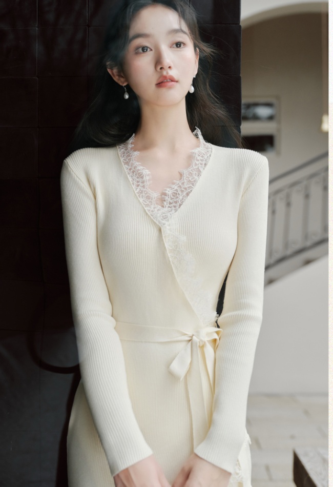 Knitted lace slim dress