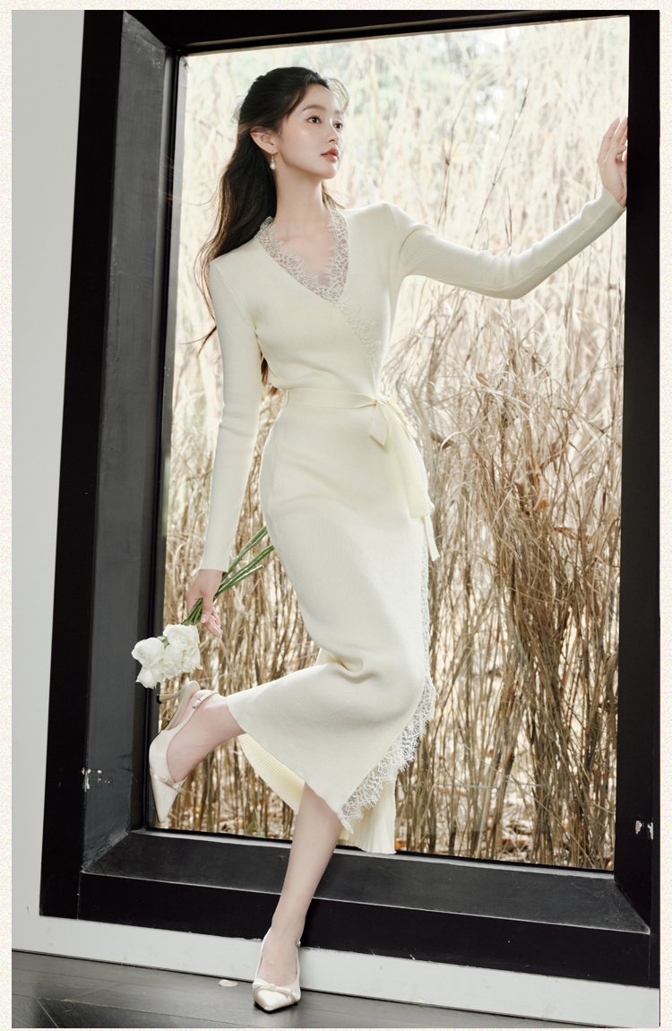 Knitted lace slim dress