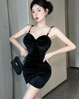 Sling package hip golden velvet bottoming short dress