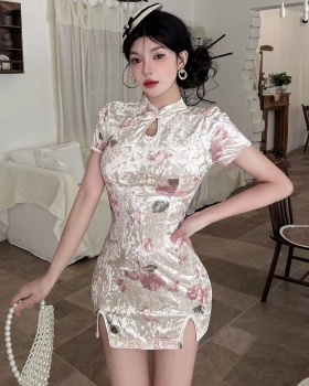 Short halter dress printing golden velvet cheongsam