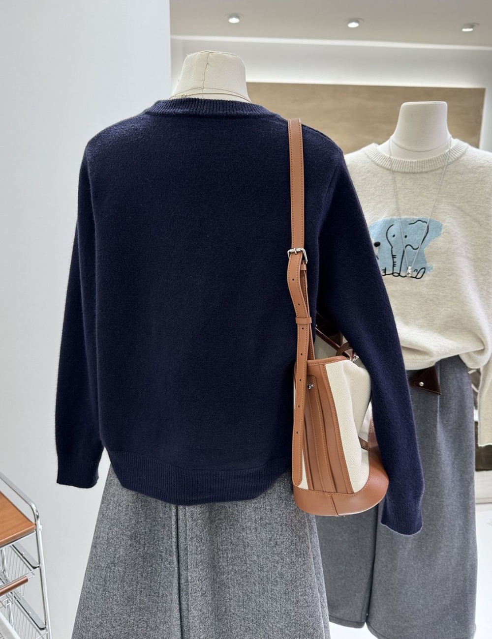 Cubs loose jacquard pullover sweater for women