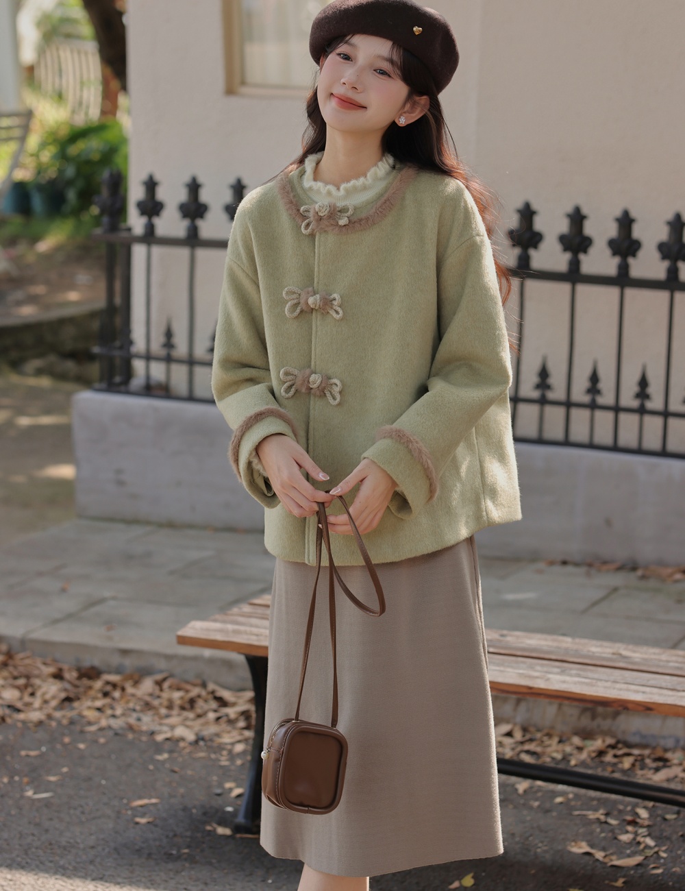 Thick short clip cotton retro woolen coat for women