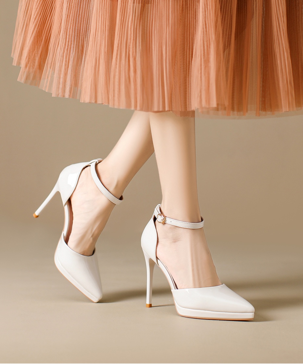 Pointed shoes fine-root high-heeled shoes