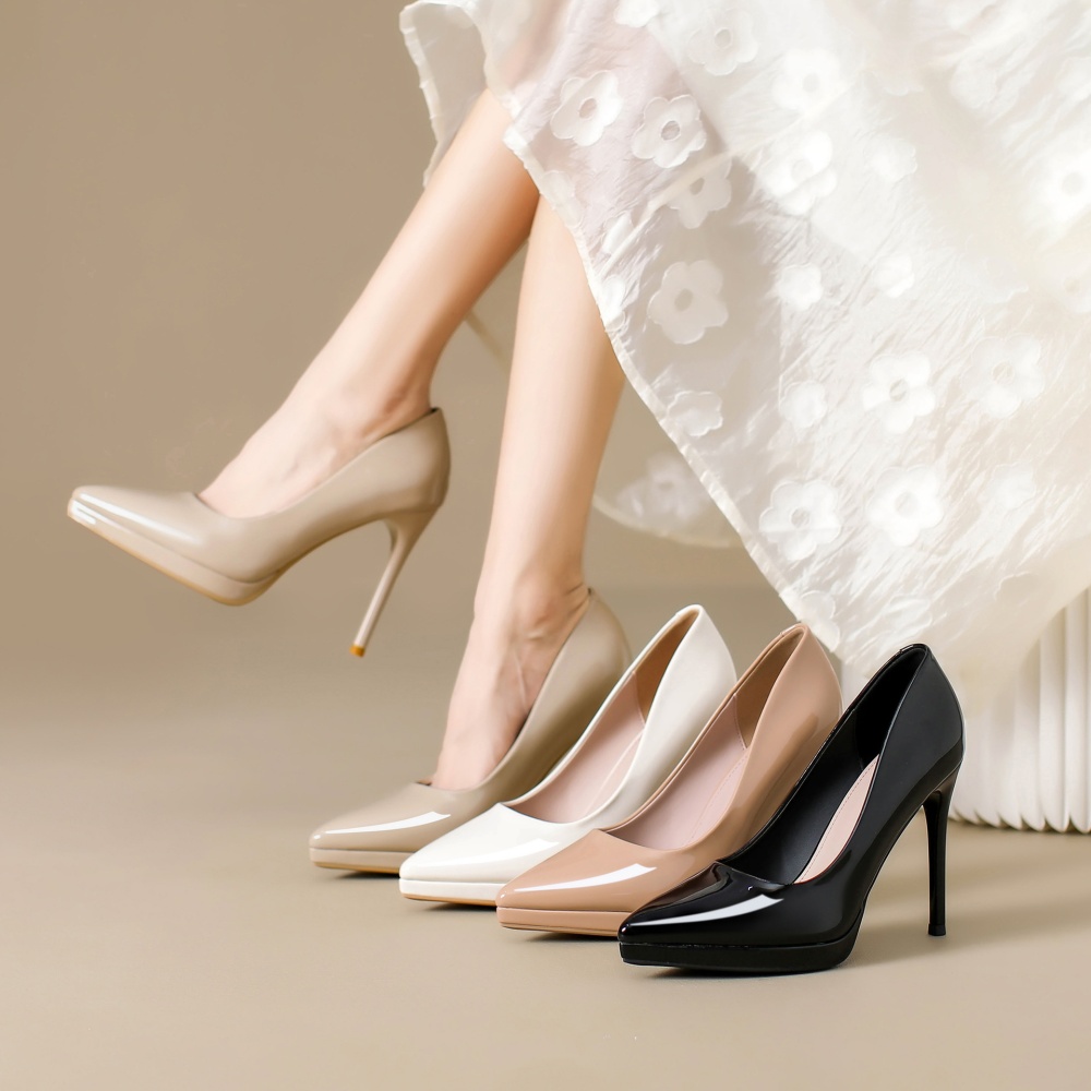 France style fine-root pointed shoes