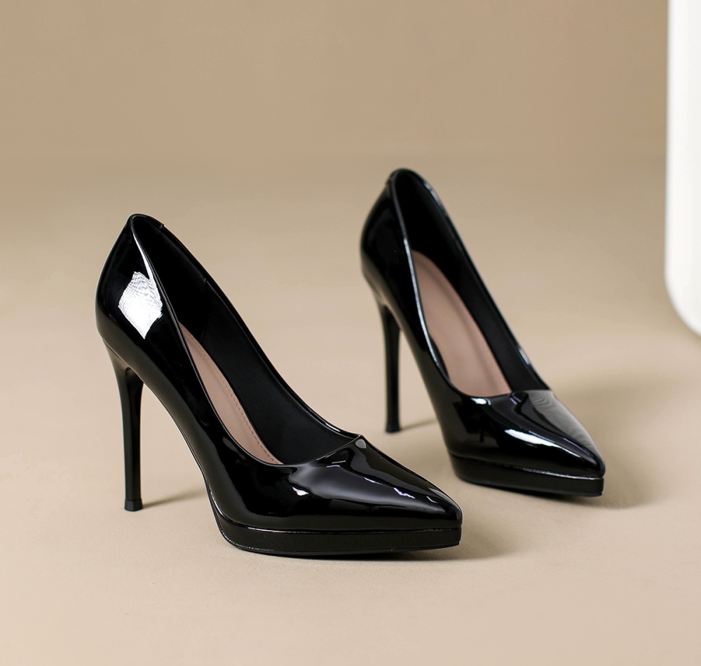 France style fine-root pointed shoes