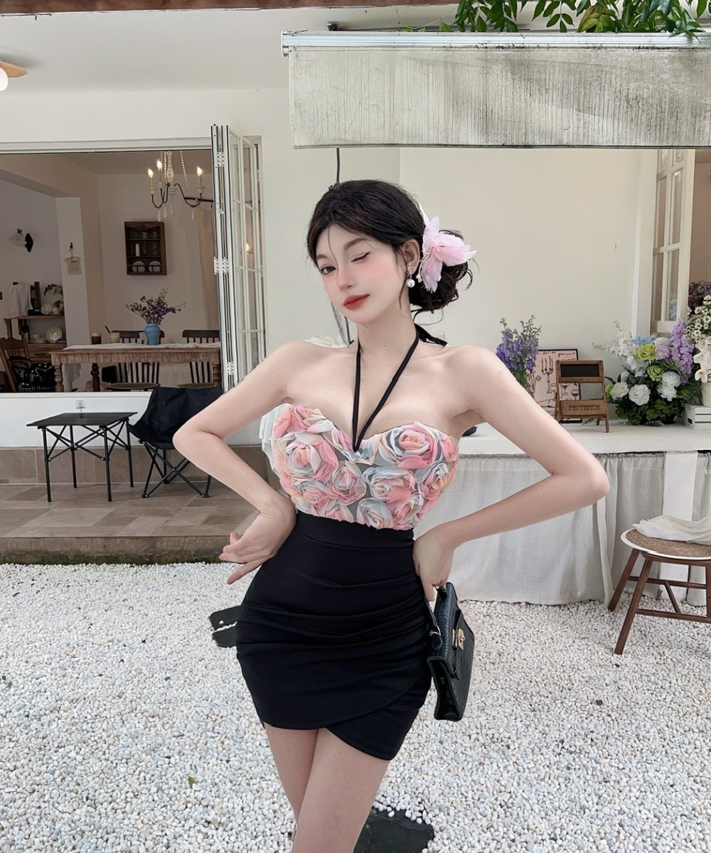 Halter tight flowers splice low-cut mixed colors dress