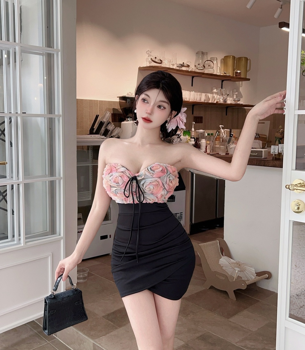 Halter tight flowers splice low-cut mixed colors dress