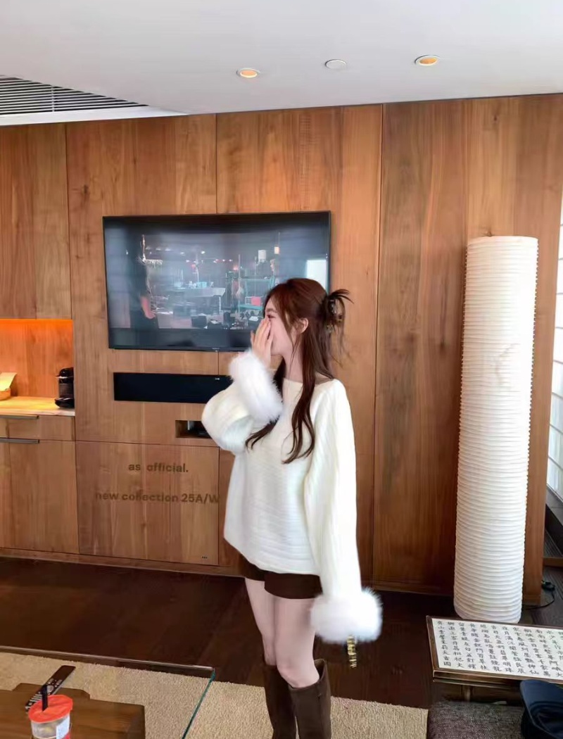 Sloping shoulder sweater elmo sleeve tops for women