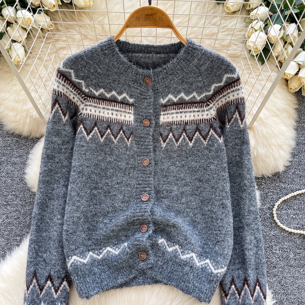 Autumn and winter knitted cardigan round neck sweater