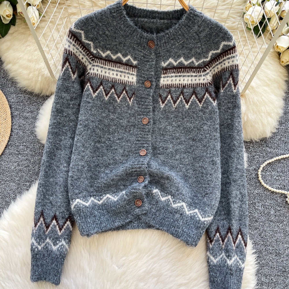 Autumn and winter knitted cardigan round neck sweater