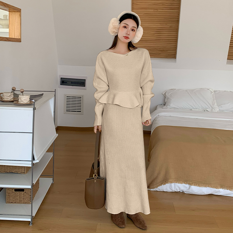 Flat shoulder tops knitted skirt 2pcs set for women