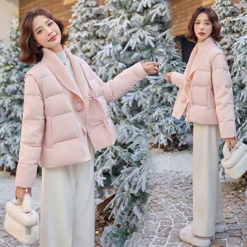 Short knitted chanelstyle coat pink splice down coat for women