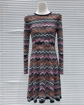 Wave patterns temperament autumn and winter fashion dress