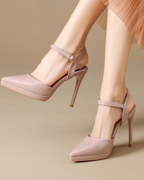 Fashion footware pointed shoes for women