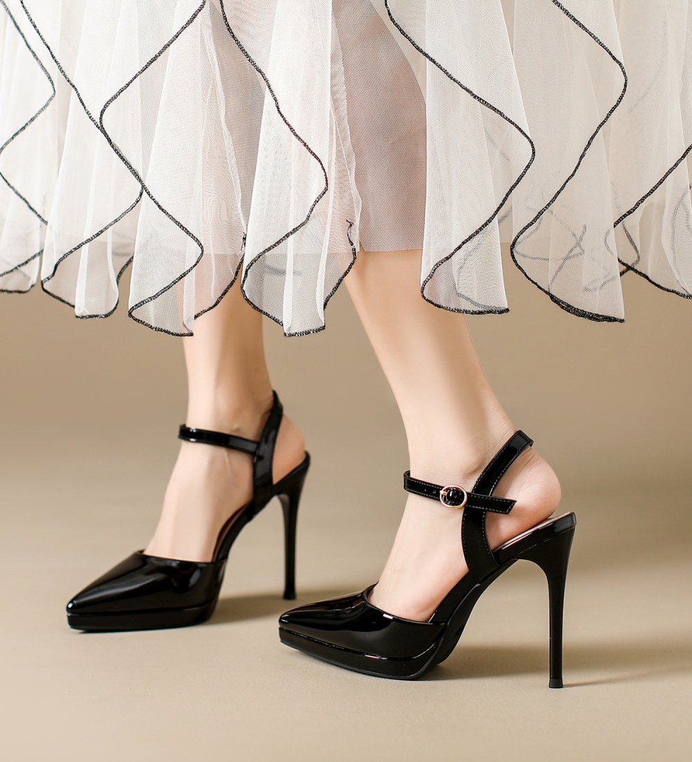 Fashion footware pointed shoes for women