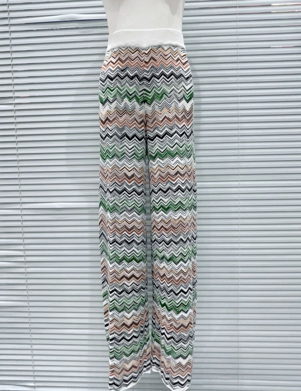 Fashion wide leg pants wave patterns T-shirt a set