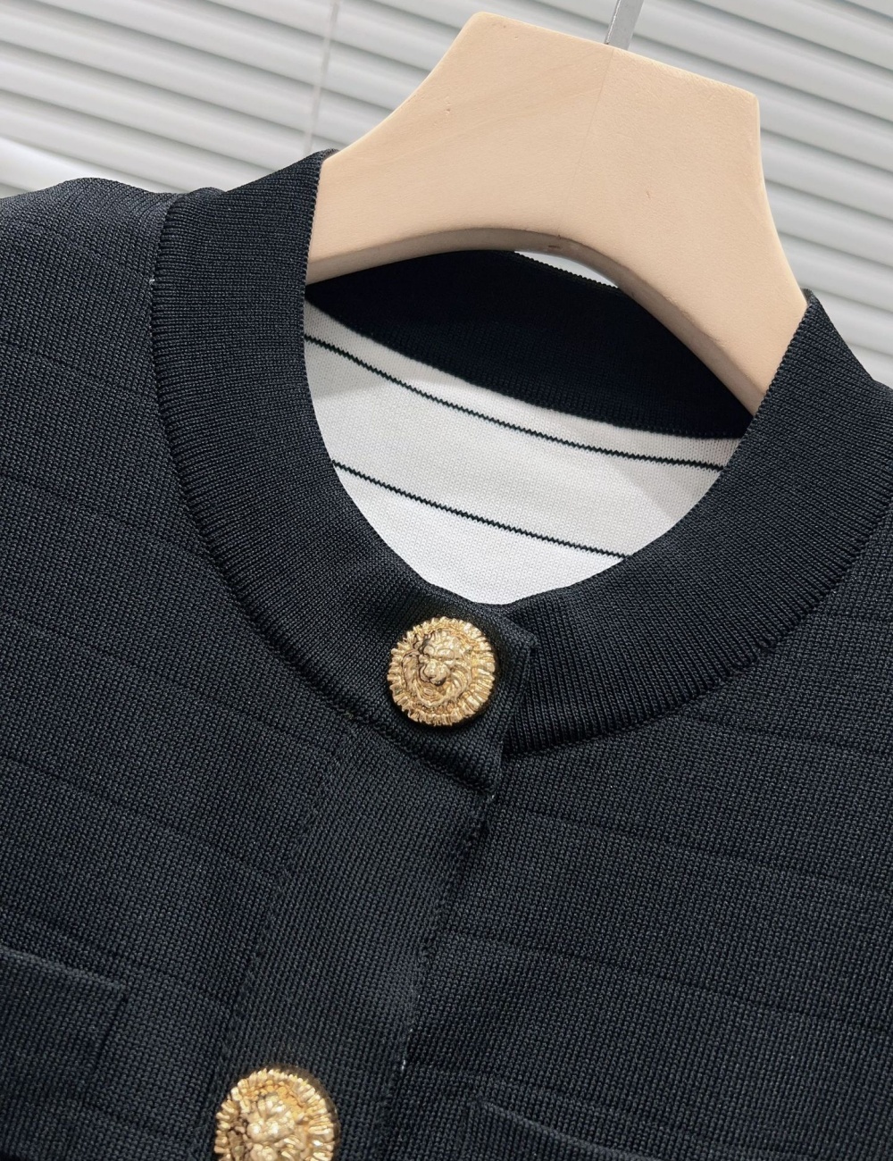 Metal buckles cardigan mixed colors coat for women