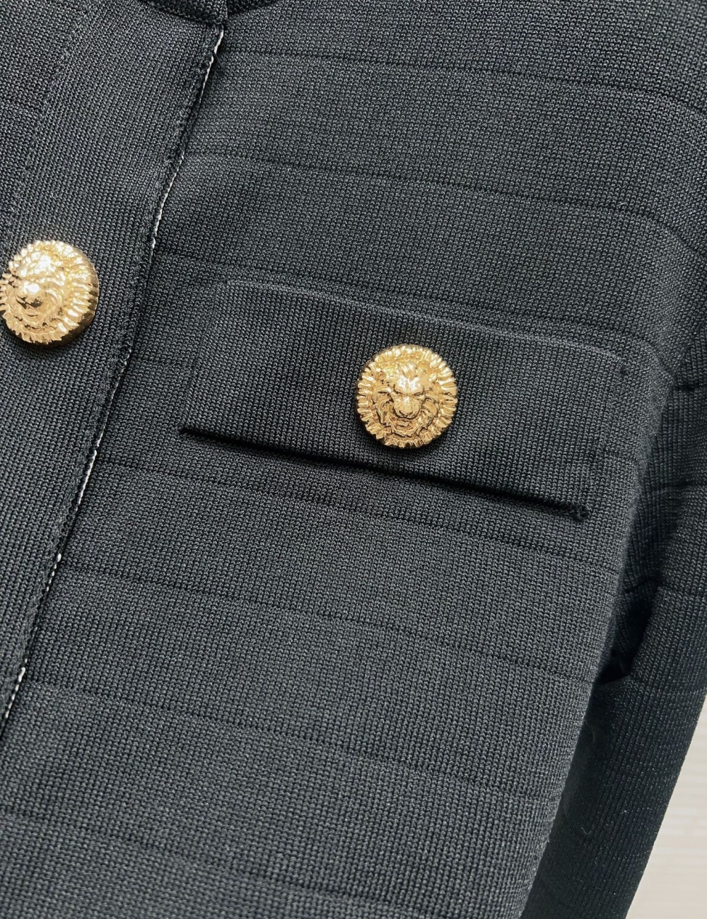 Metal buckles cardigan mixed colors coat for women