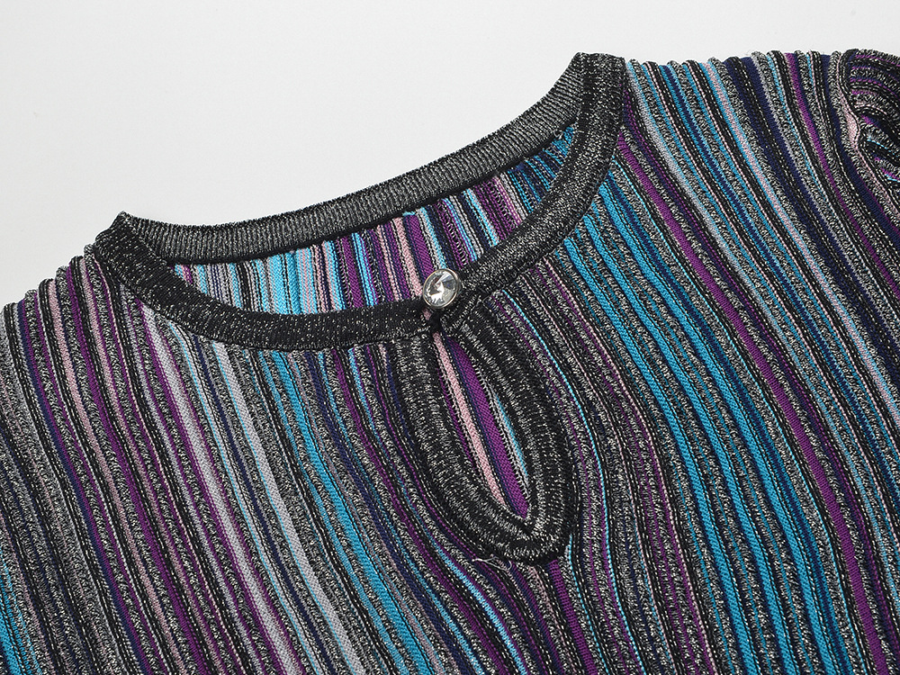 Temperament short skirt vertical stripes tops a set