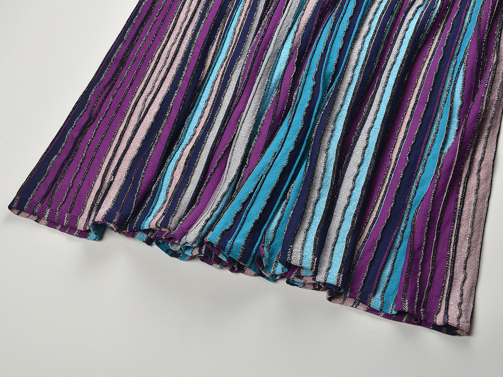 Temperament short skirt vertical stripes tops a set