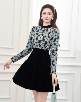 Colors autumn and winter dress for women