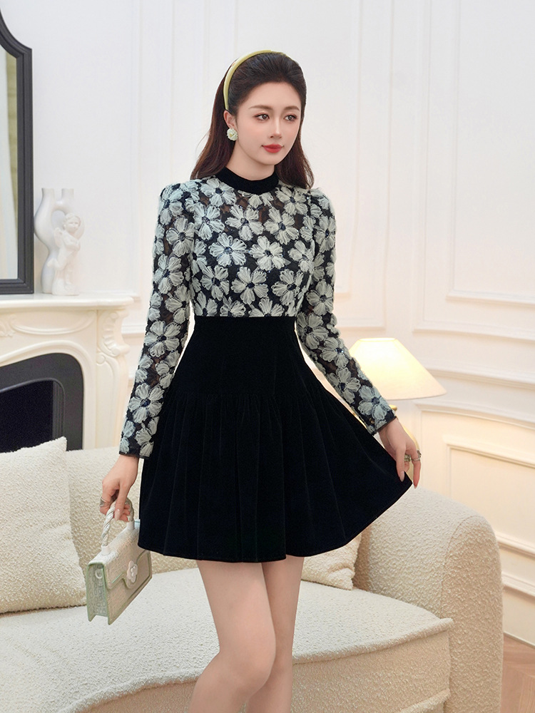 Colors autumn and winter dress for women