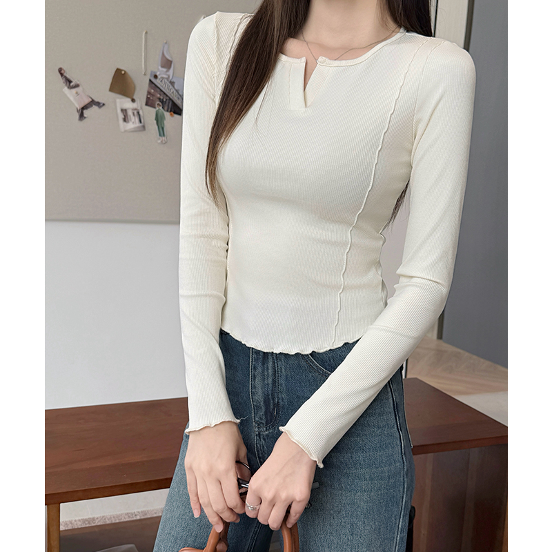 V-neck slim T-shirt inside the ride bottoming shirt for women