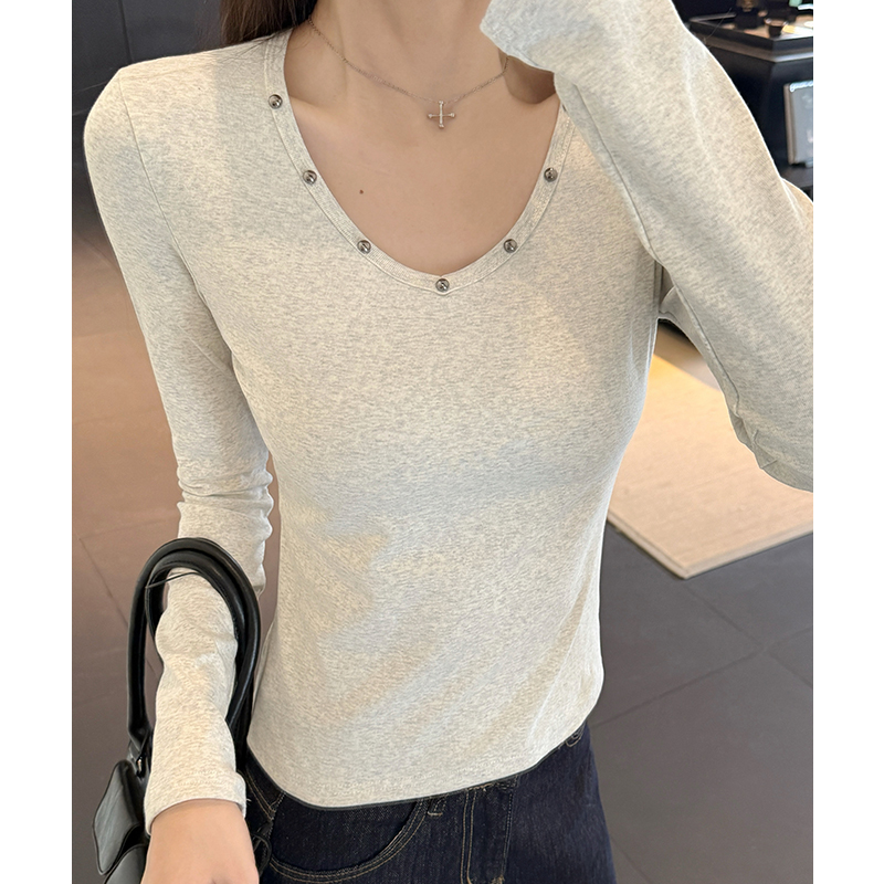 Sloping shoulder bottoming shirt inside the ride T-shirt