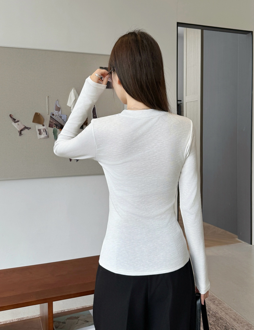 Round neck long sleeve T-shirt slim tops for women
