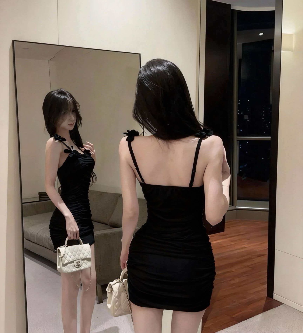 Flowers sling splice package hip gauze dress