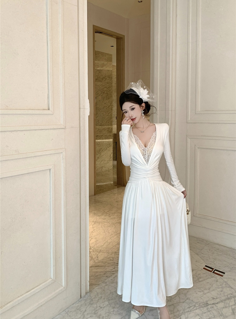 Temperament splice fold dress white banquet long dress