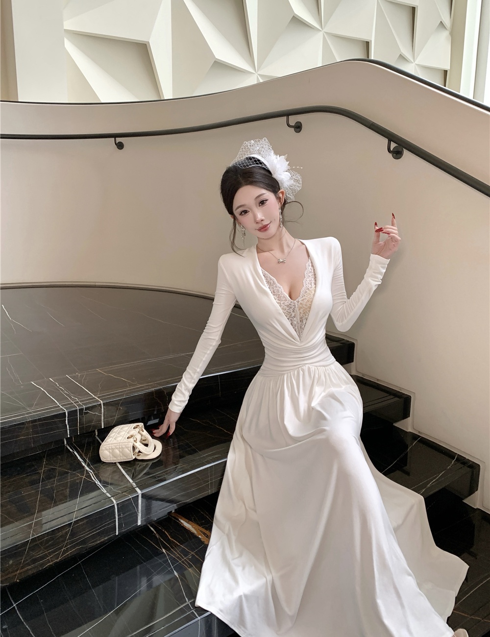 Temperament splice fold dress white banquet long dress