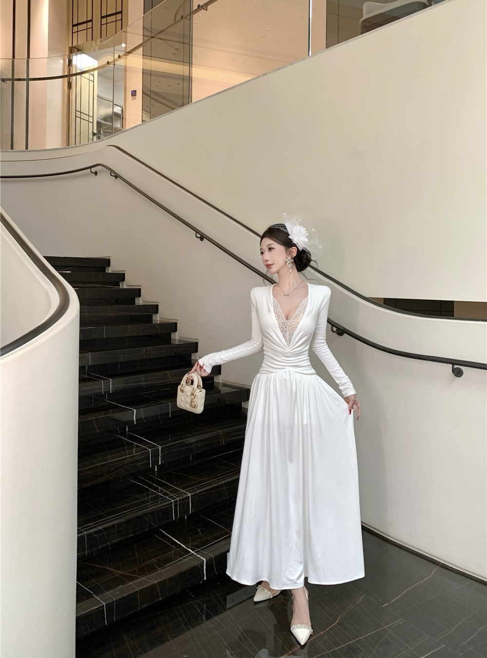 Temperament splice fold dress white banquet long dress