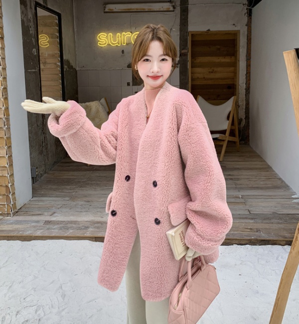 Chanelstyle autumn and winter lambs wool coat for women