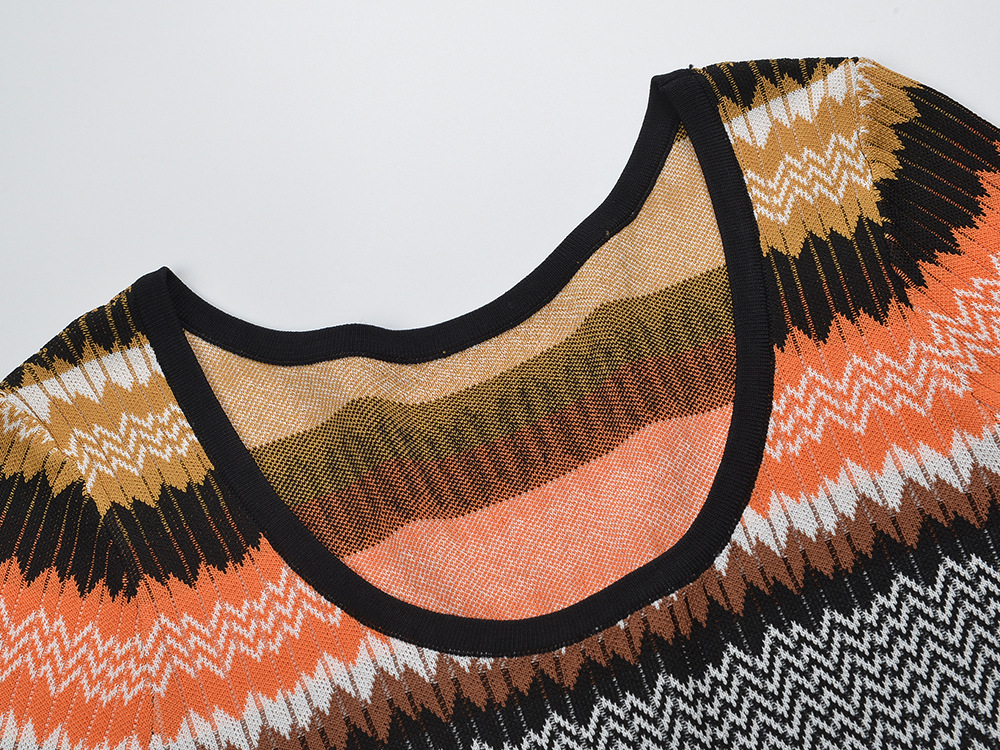 Wave patterns fashion mixed colors autumn and winter dress